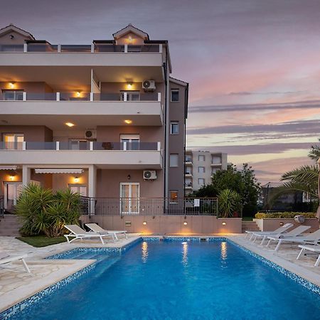 Sunny Garden Apartment Split Exterior foto