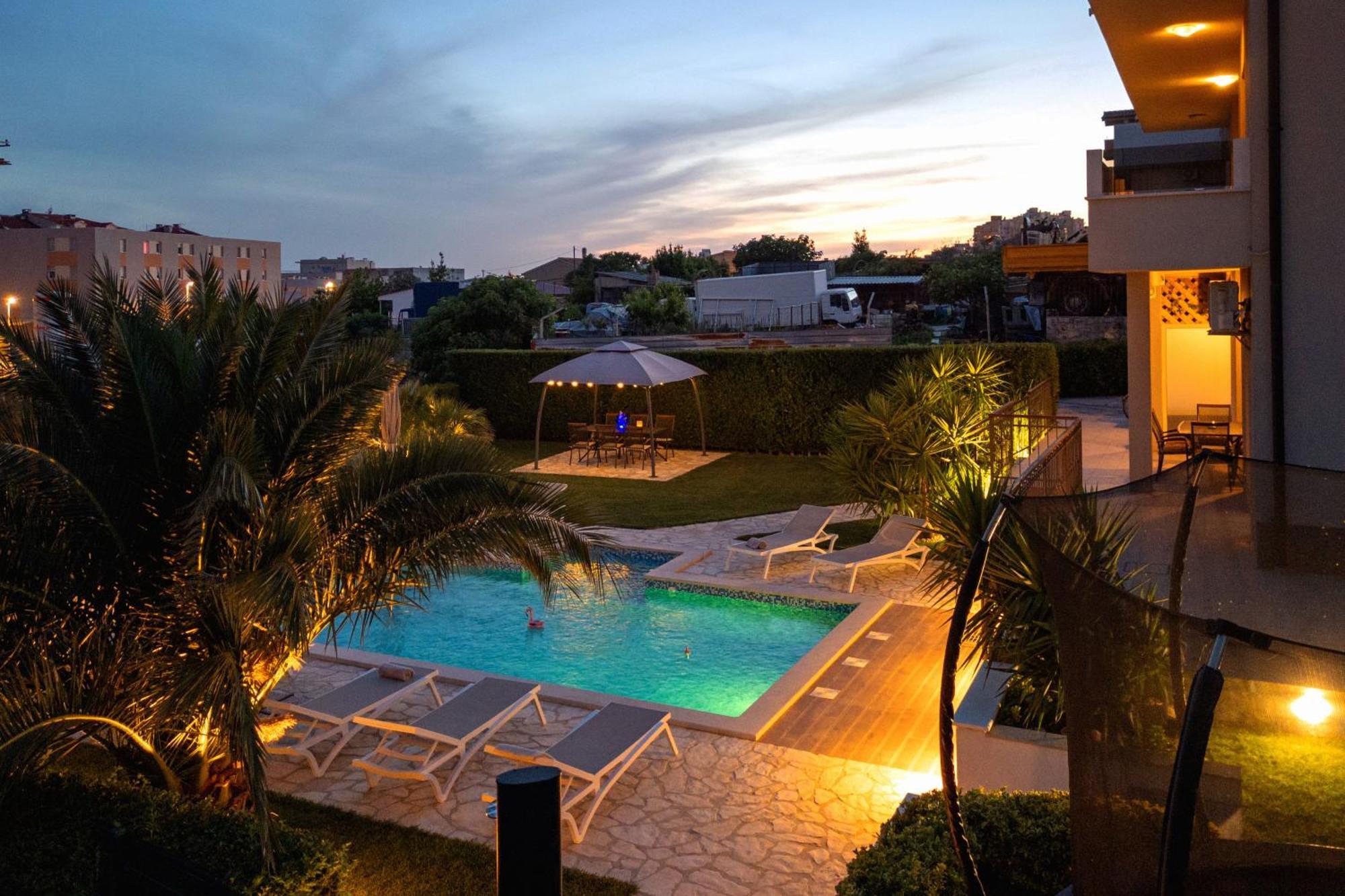 Sunny Garden Apartment Split Exterior foto
