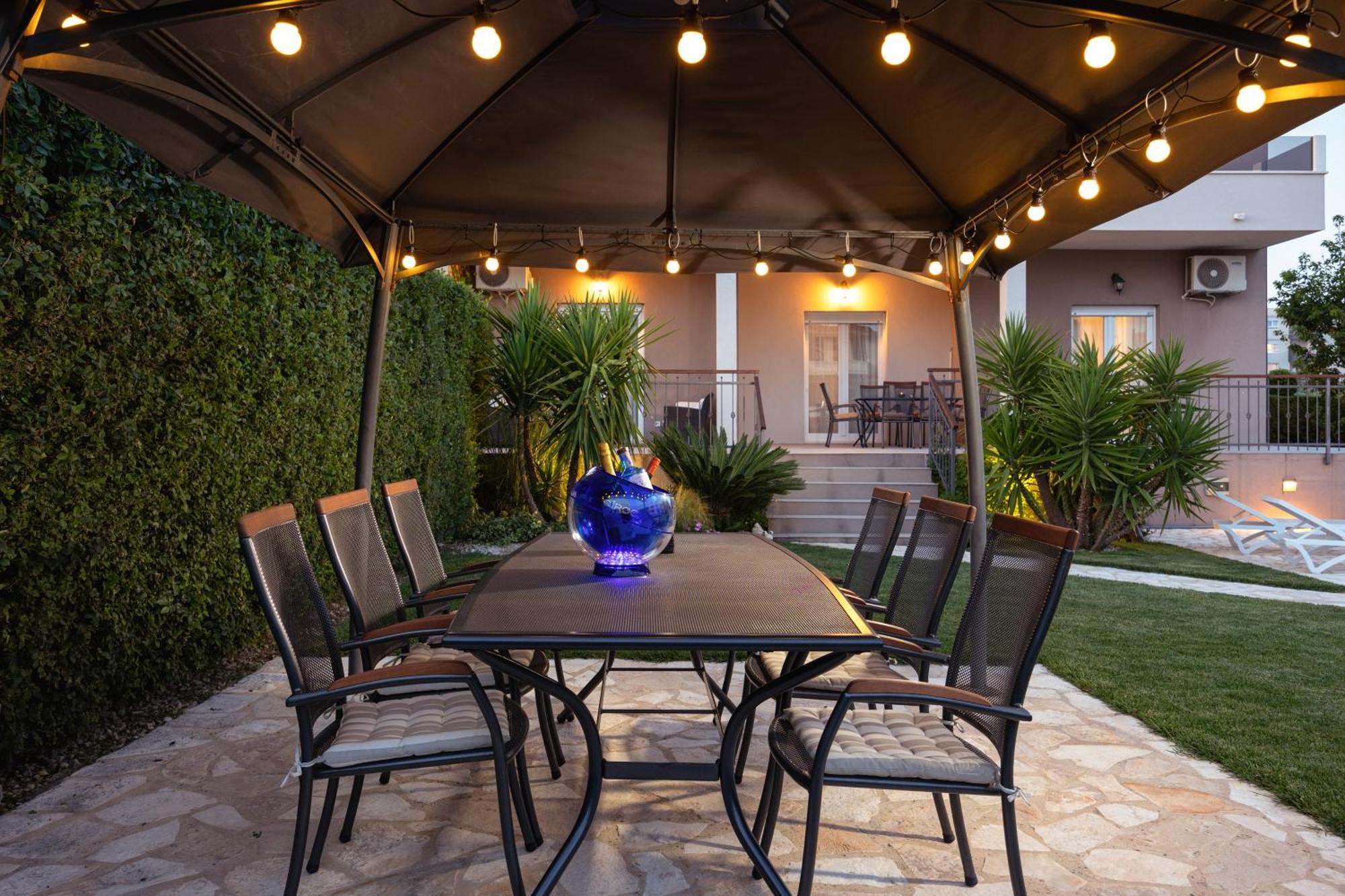 Sunny Garden Apartment Split Exterior foto