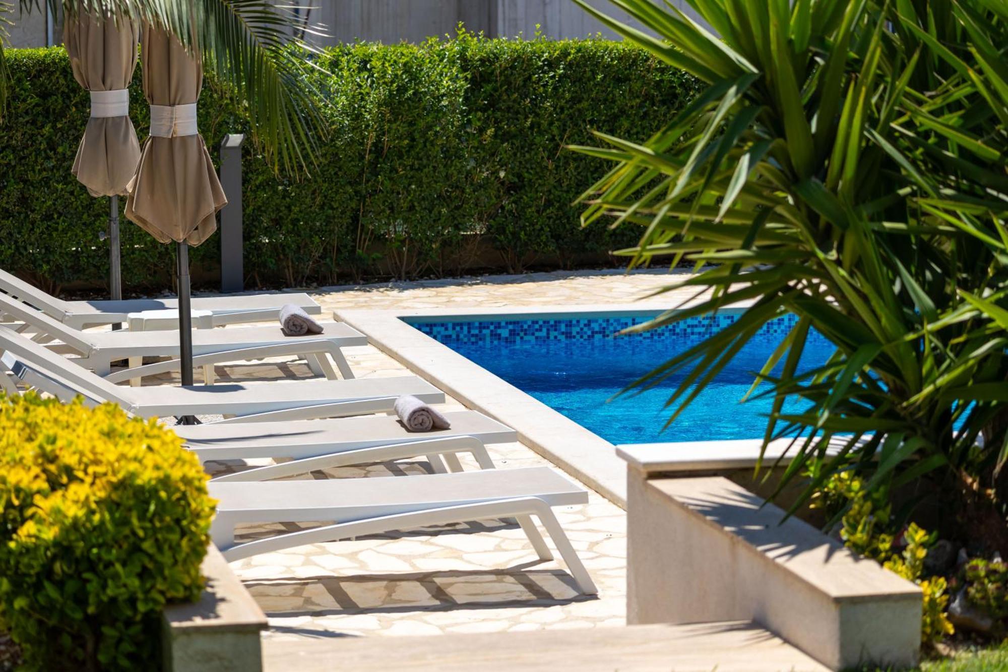 Sunny Garden Apartment Split Exterior foto